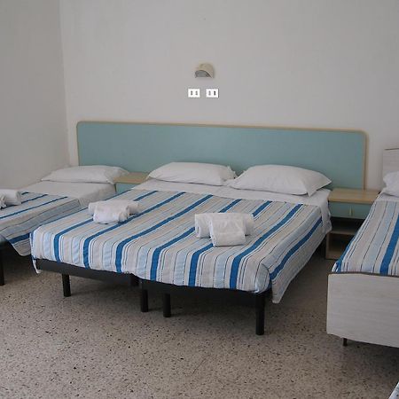 Hotel Montecarlo Nord ริมินี ภายนอก รูปภาพ