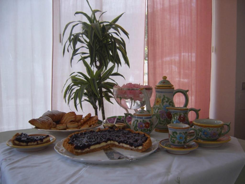 Hotel Montecarlo Nord ริมินี ภายนอก รูปภาพ